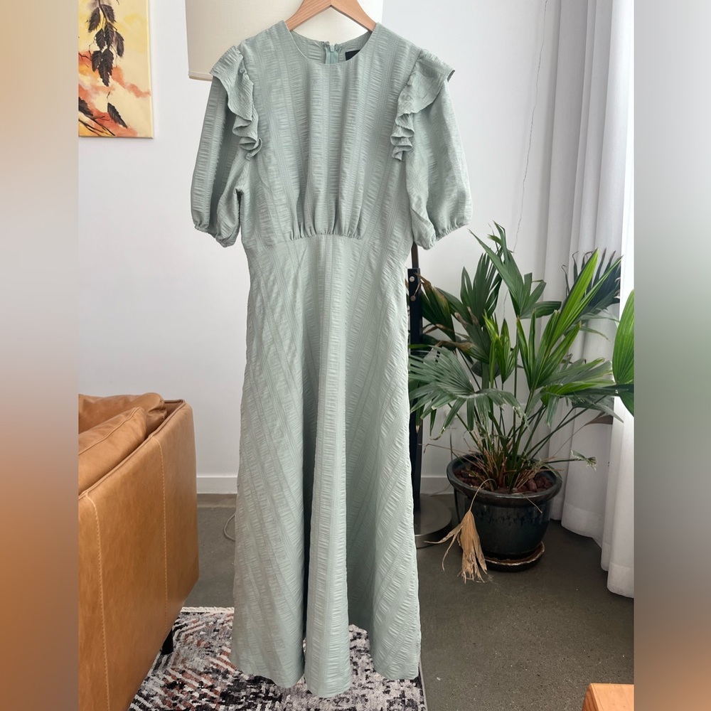 En Saison Ruffled Puff Sleeve Dress - Picture 2 of 6